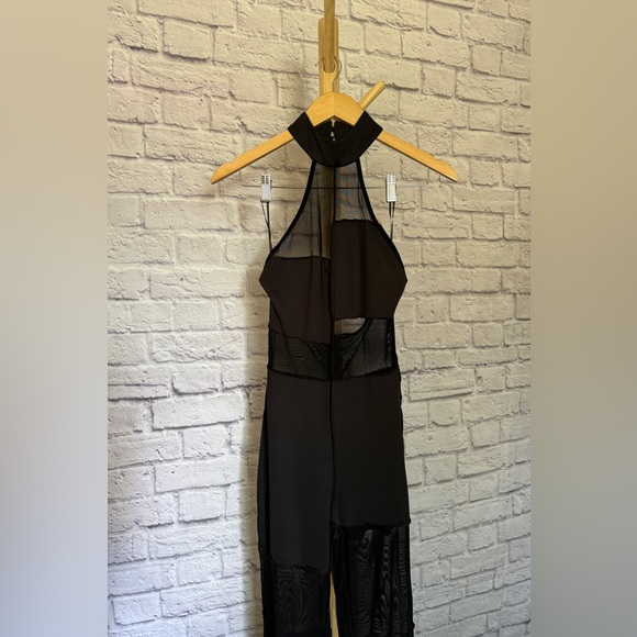 Black cut out sheer romper - Picture 9 of 10